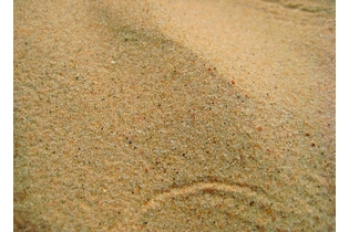 Песок морской (сеяный) навалом